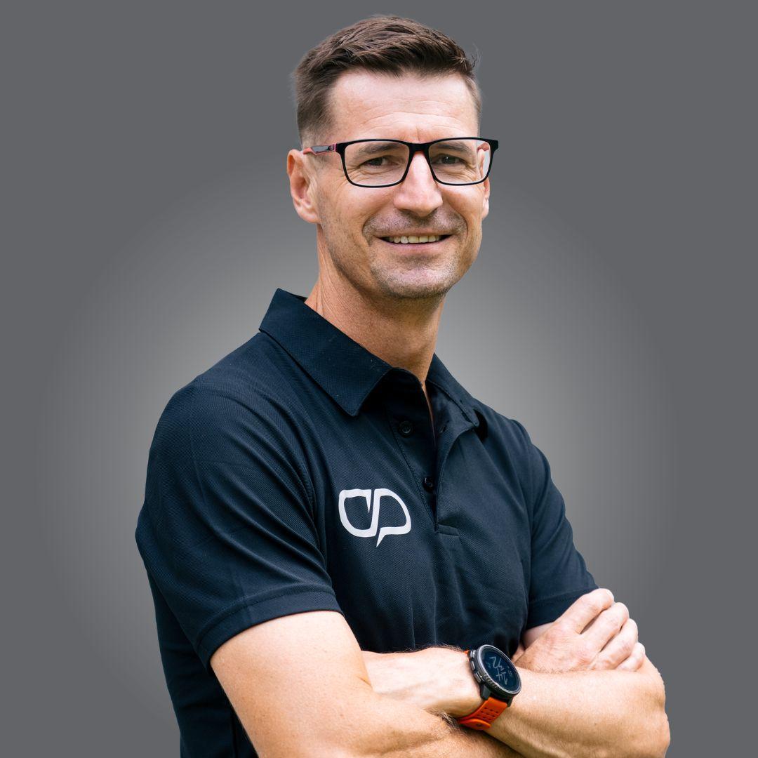 Lindsey Parry - Head Coach & Co-Founder
